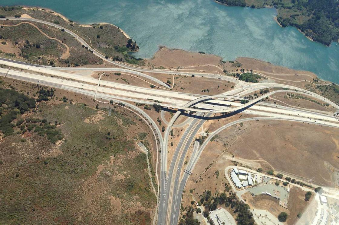 Facere autem facere at